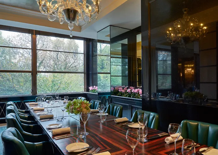 London Hotels with Rooftop Bars: Experience Unparalleled City Views