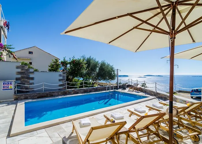 Top Dubrovnik Guest Houses for Local Experience